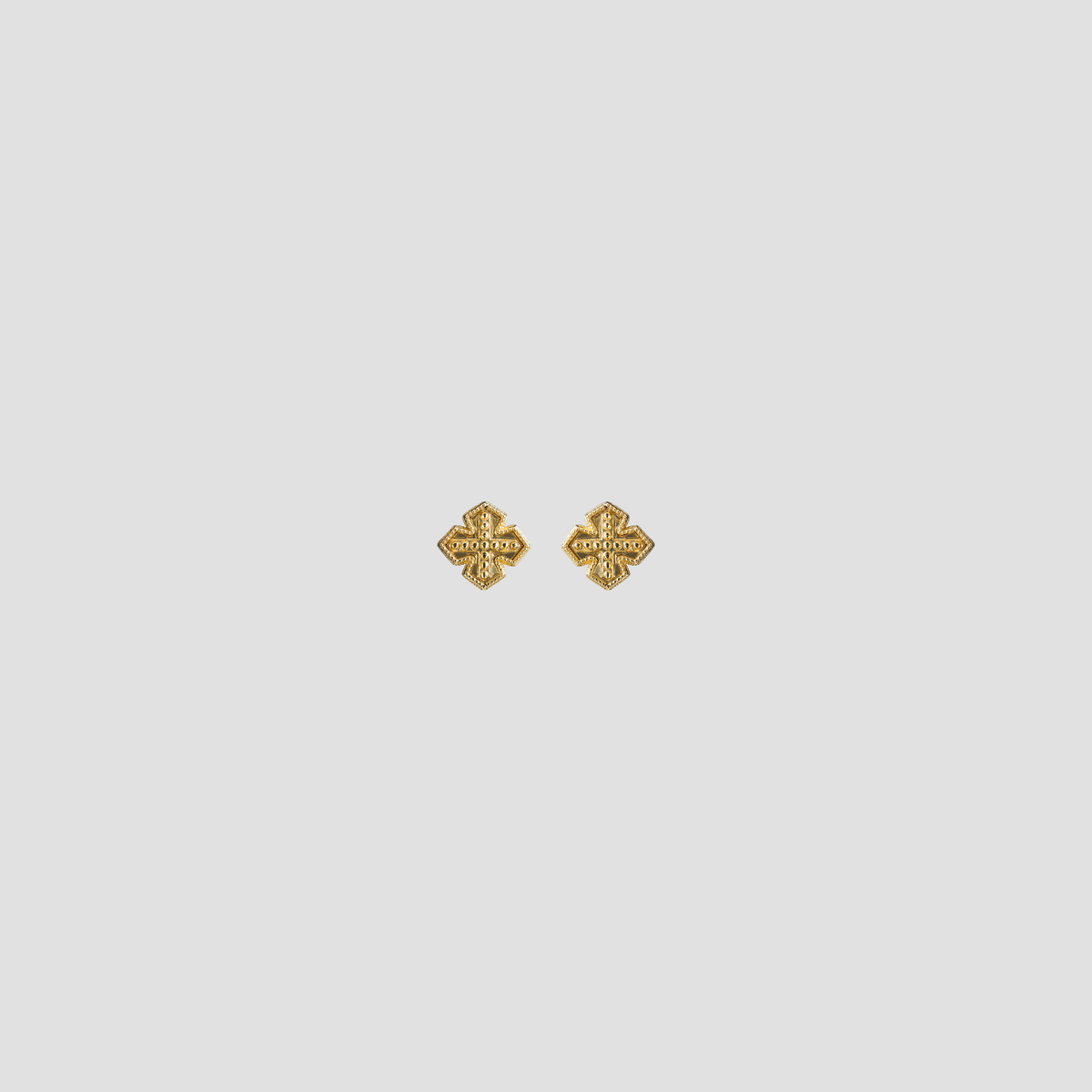 14K Gold Pin Earrings "Vanq"