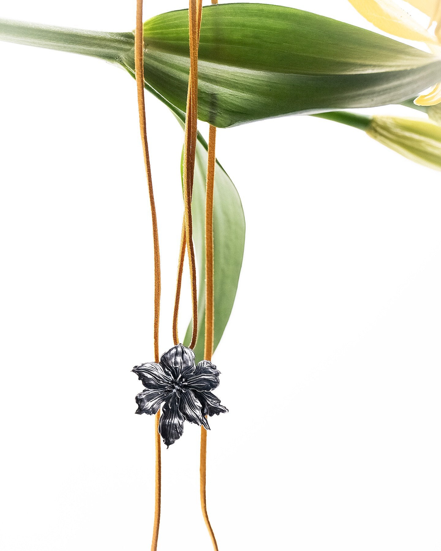 Necklace “Shushan”